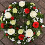 Mixed Red &amp; White Wreath