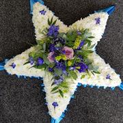 Star with blue &amp; lilac flowers